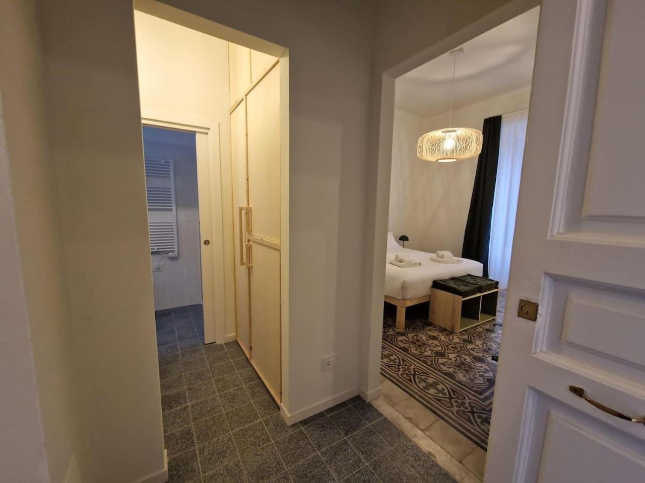 Lostabile Guesthouse & Coworking Bari Ngoại thất bức ảnh
