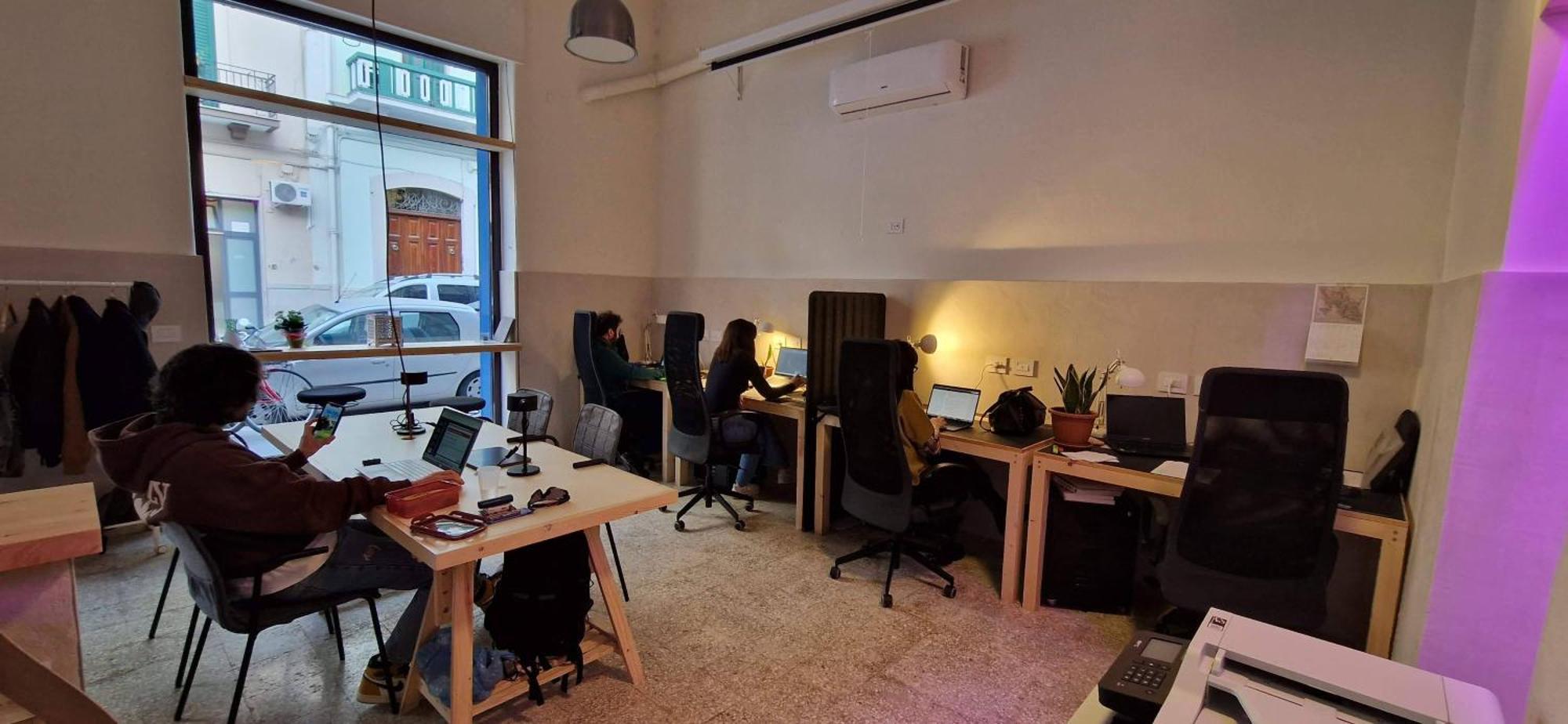 Lostabile Guesthouse & Coworking Bari Ngoại thất bức ảnh
