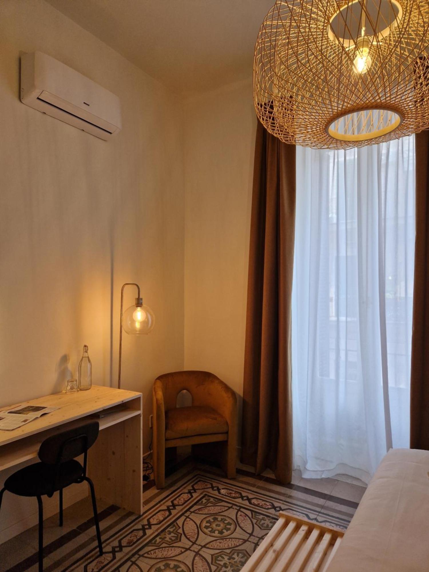 Lostabile Guesthouse & Coworking Bari Ngoại thất bức ảnh